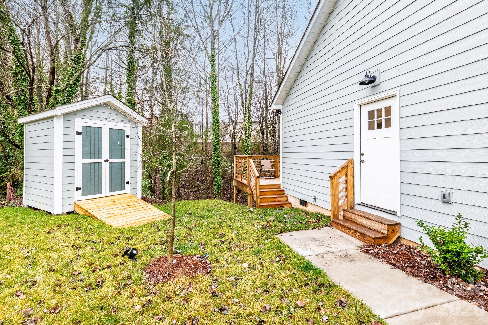 Northridge Village - Residential