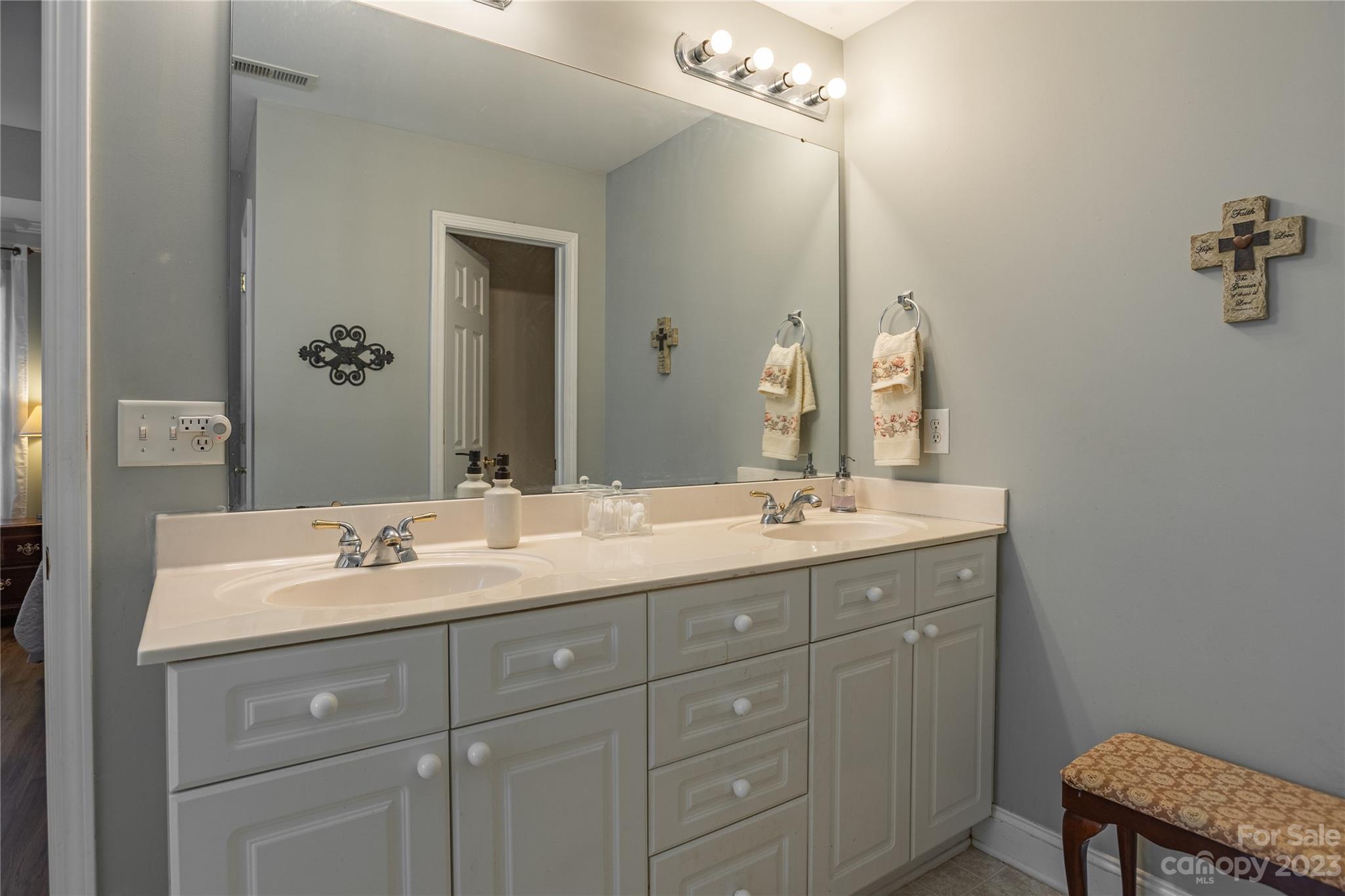 Taylor Glenn - Residential