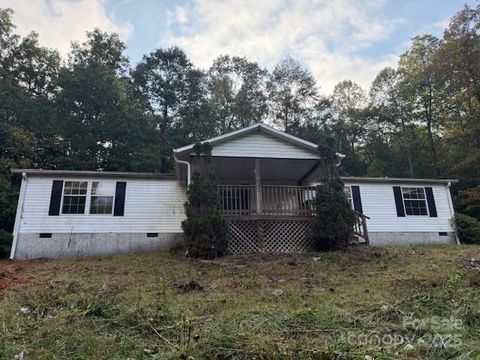 623 Shadowood Drive Spruce Pine NC 28777