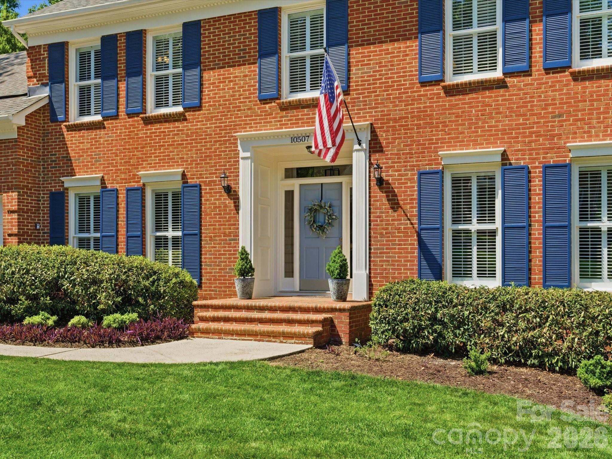 10507 Hollybrook Drive