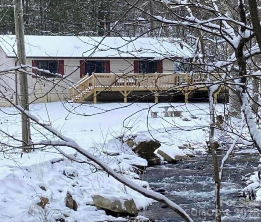 214 Davis Ridge Road