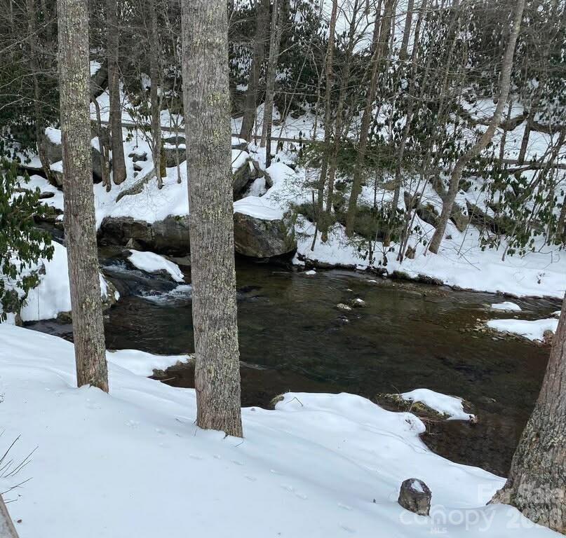 214 Davis Ridge Road