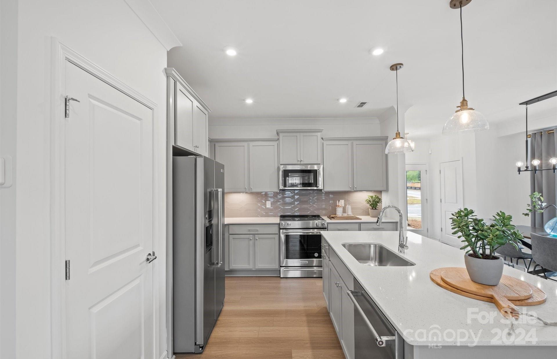 Pringle Towns - Residential