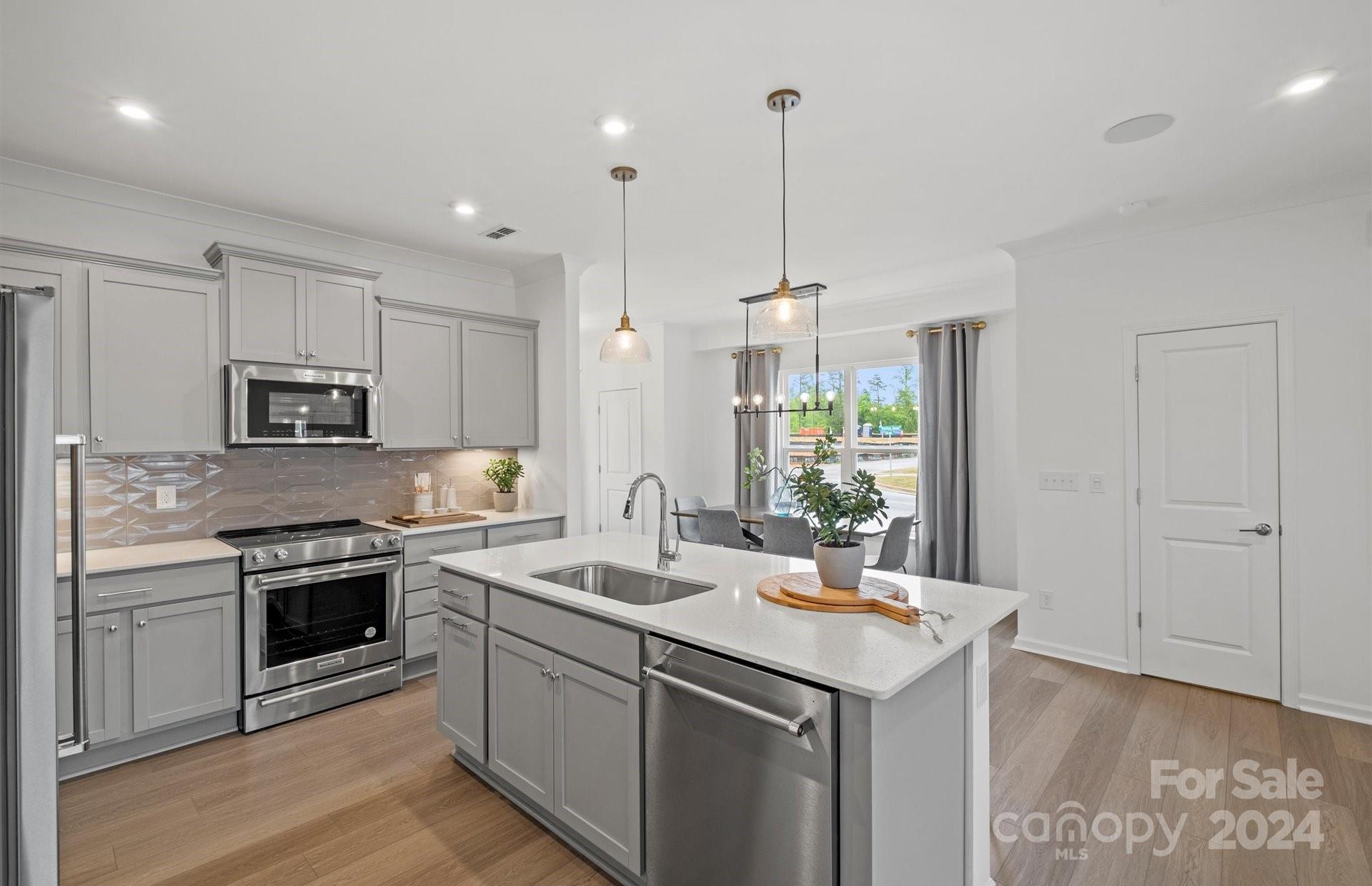 Pringle Towns - Residential