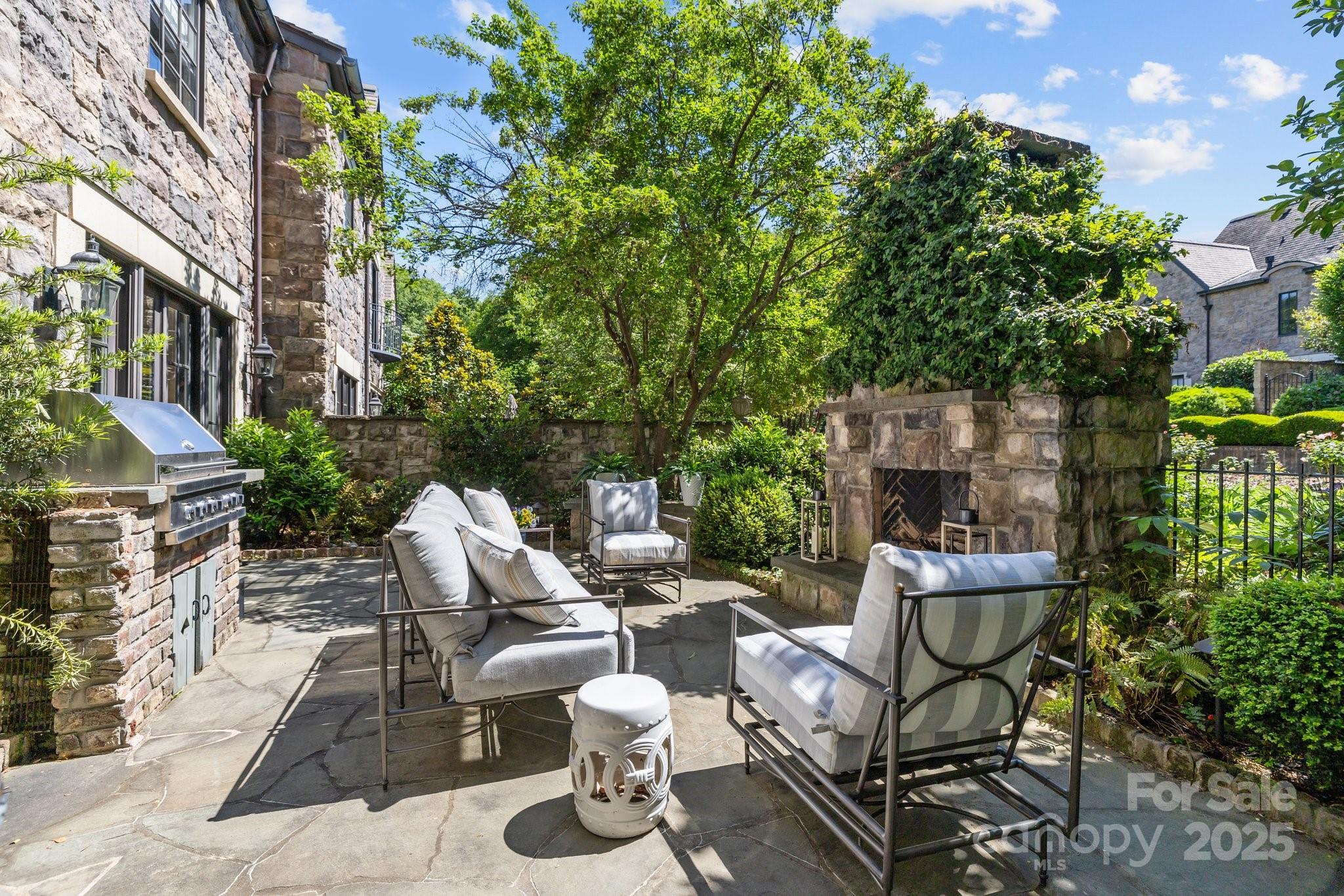 Myers Park - Residential