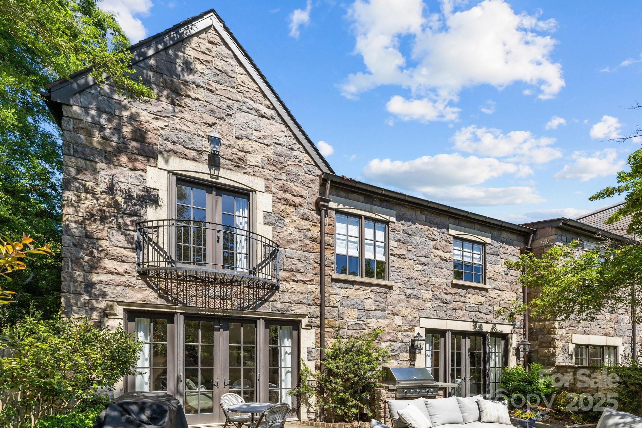 Myers Park - Residential