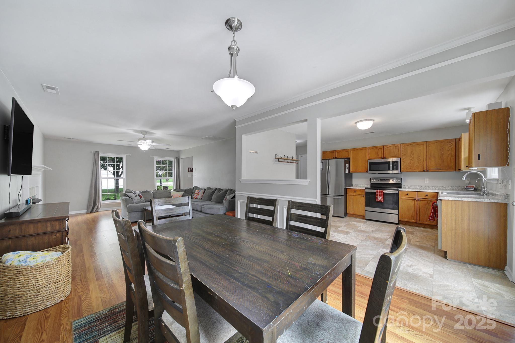 124 Kristens Court Drive