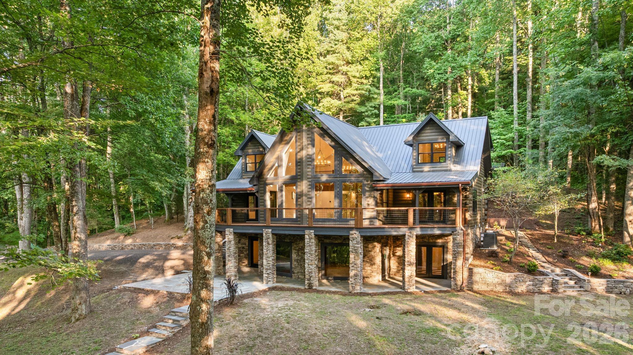 40 Boulder Lane
