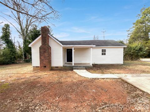 Photo of 1903 Winget Street, Gastonia, NC 28052 (MLS # 4347078)