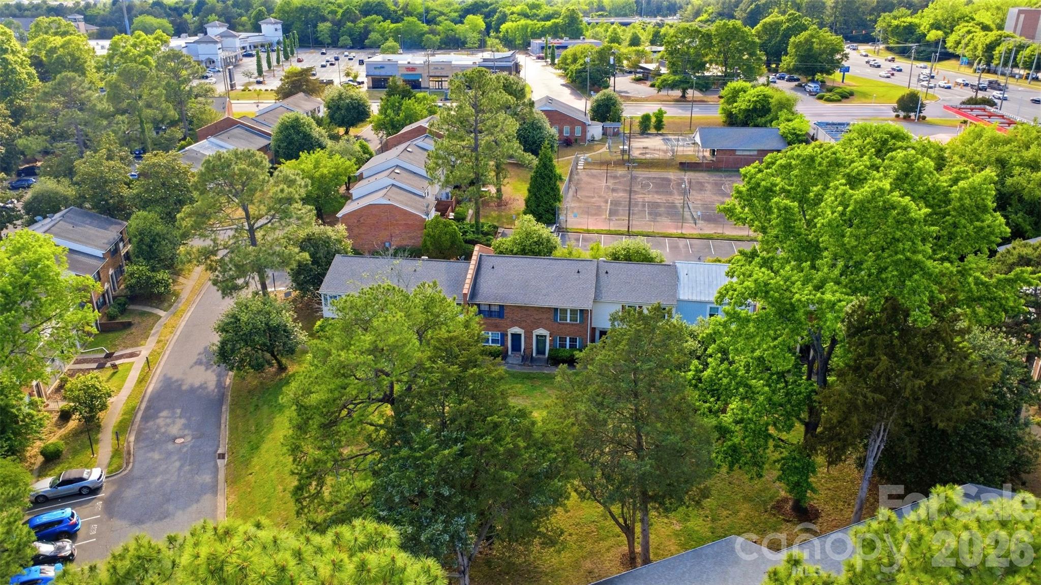 Lexington Commons - Residential