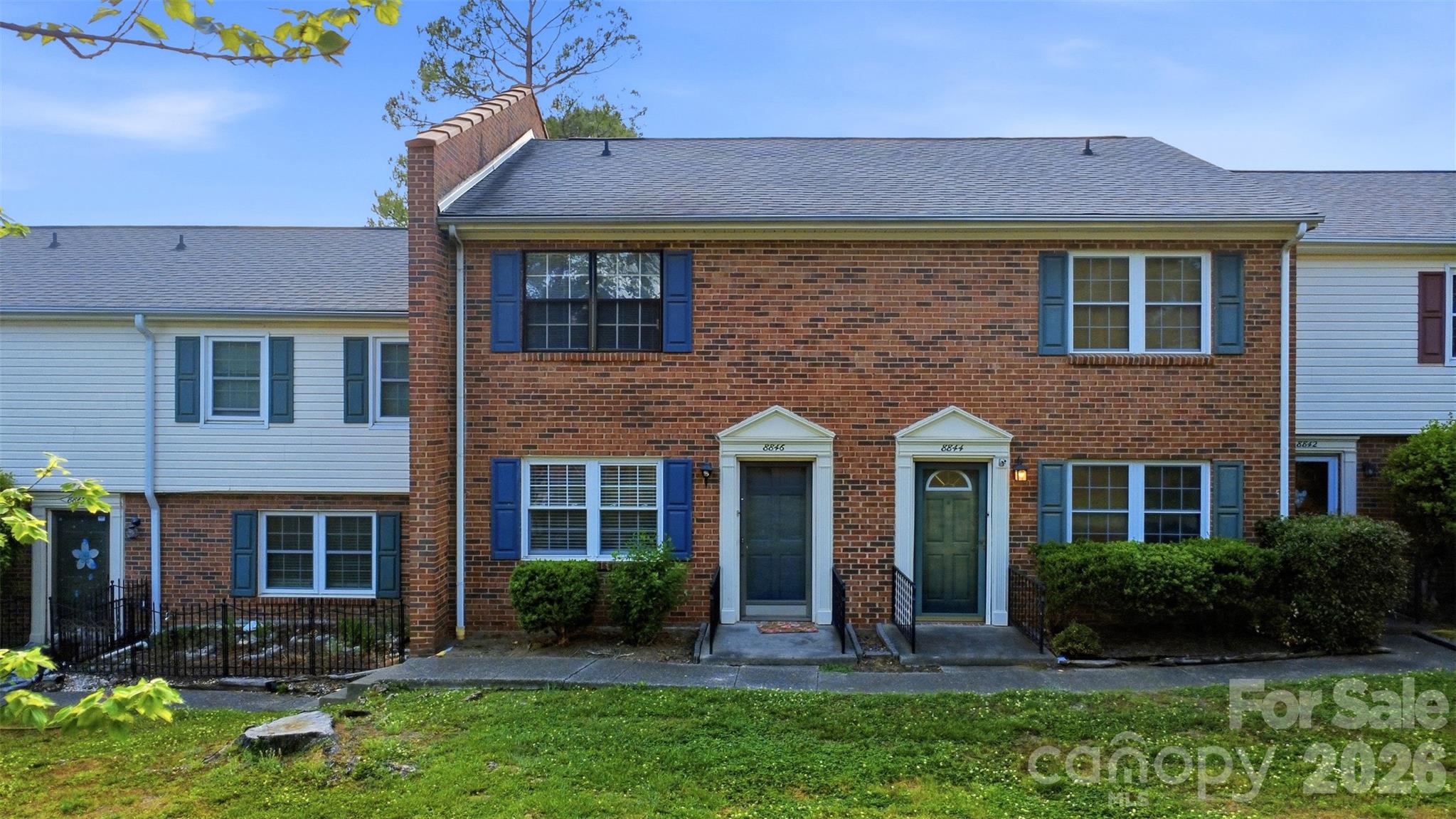Lexington Commons - Residential
