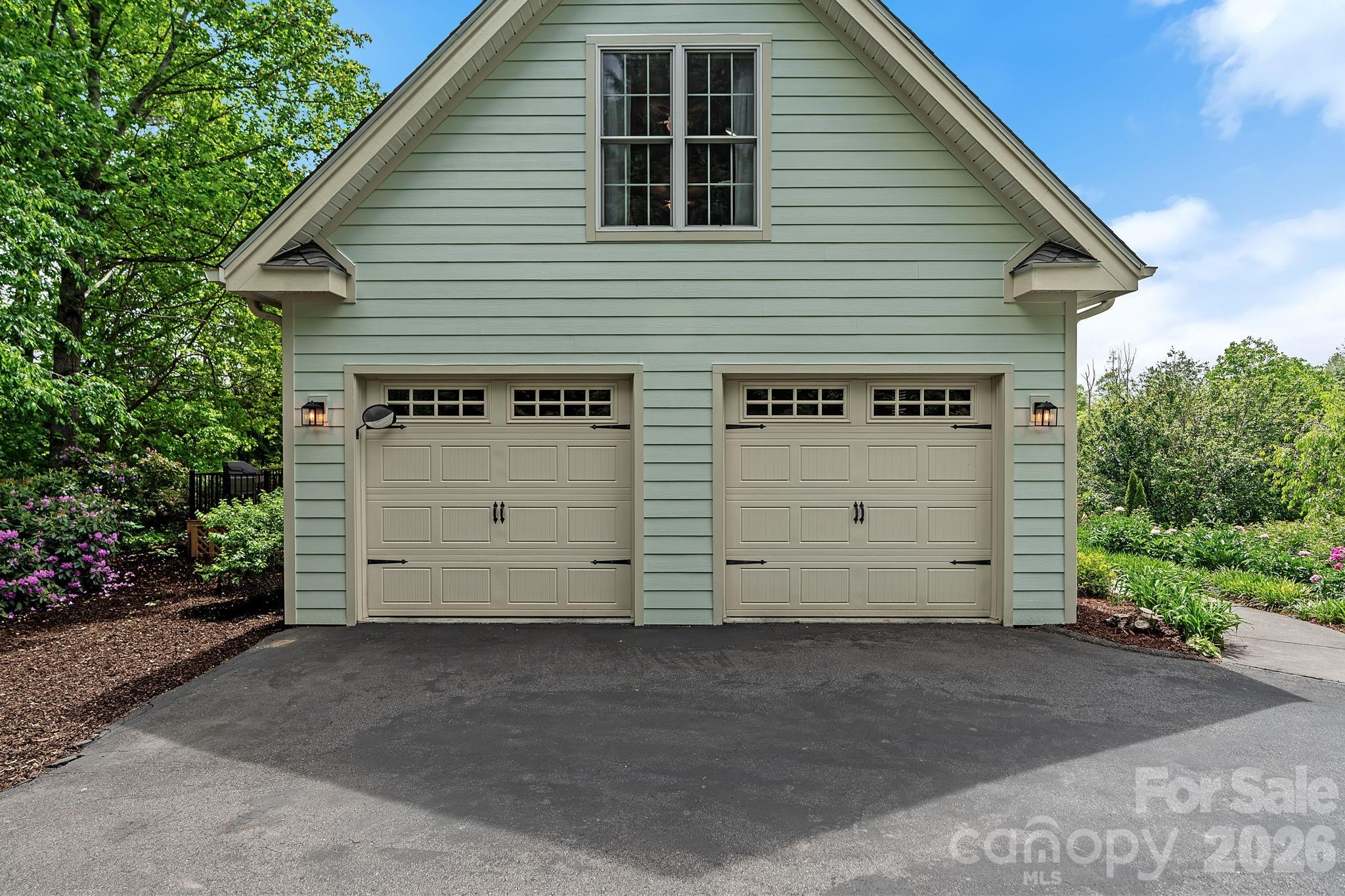 Fox Lair Crossings - Residential