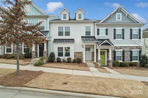 A home in Huntersville