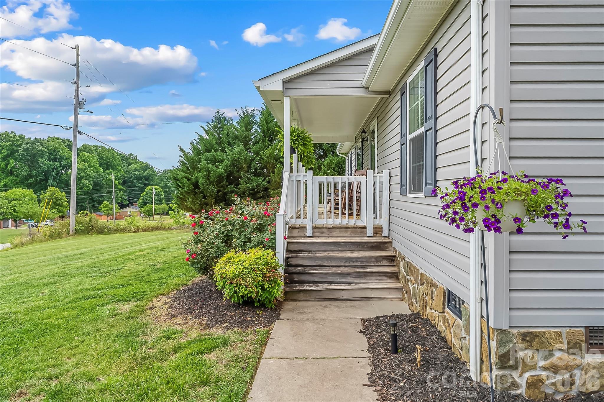 1498 Salem Road