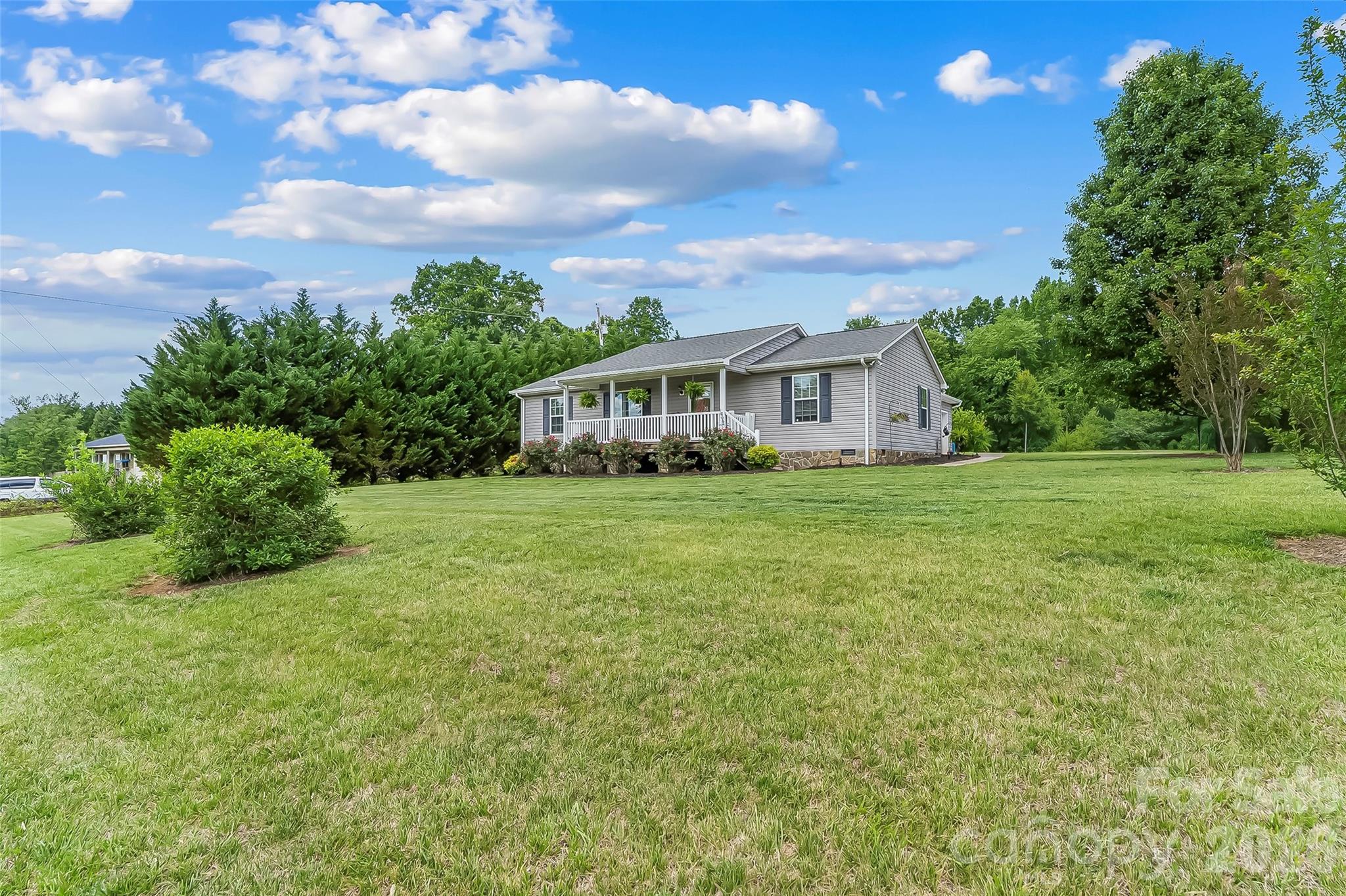 1498 Salem Road