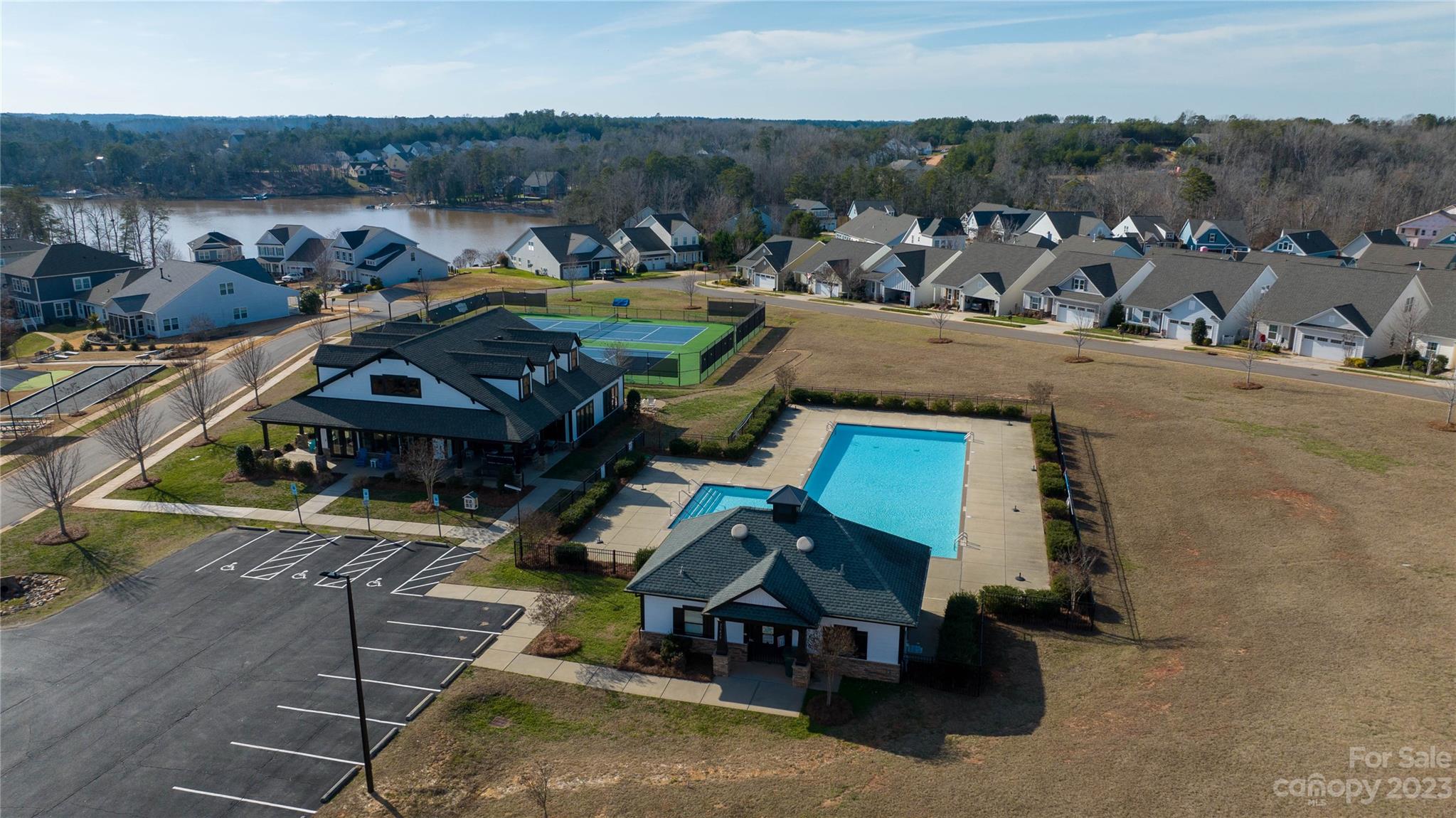 Edgewater - Residential