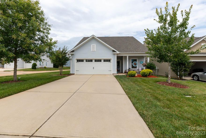 This charming house was built in 2017 and offers a cozy yet modern living space. With a size of approximately 1400 square feet, it boasts a well-designed layout that maximizes both comfort and functionality. The house features two bedrooms, providing ample space for relaxation and privacy, ensuring convenience and ease for both residents and guests. Each bedroom offers a tranquil ambiance and is thoughtfully designed with your comfort in mind. One of the highlights of this house is its picturesque lake view. Imagine waking up to the soothing sights and sounds of the nearby lake while sitting on the large screened porch. Whether you're enjoying your morning coffee or unwinding after a long day, the tranquil vista from your porch will provide a sense of serenity and connection with nature.
Overall, this house offers a perfect blend of contemporary design, comfortable living, and a beautiful lake view, making it a delightful place to call home.