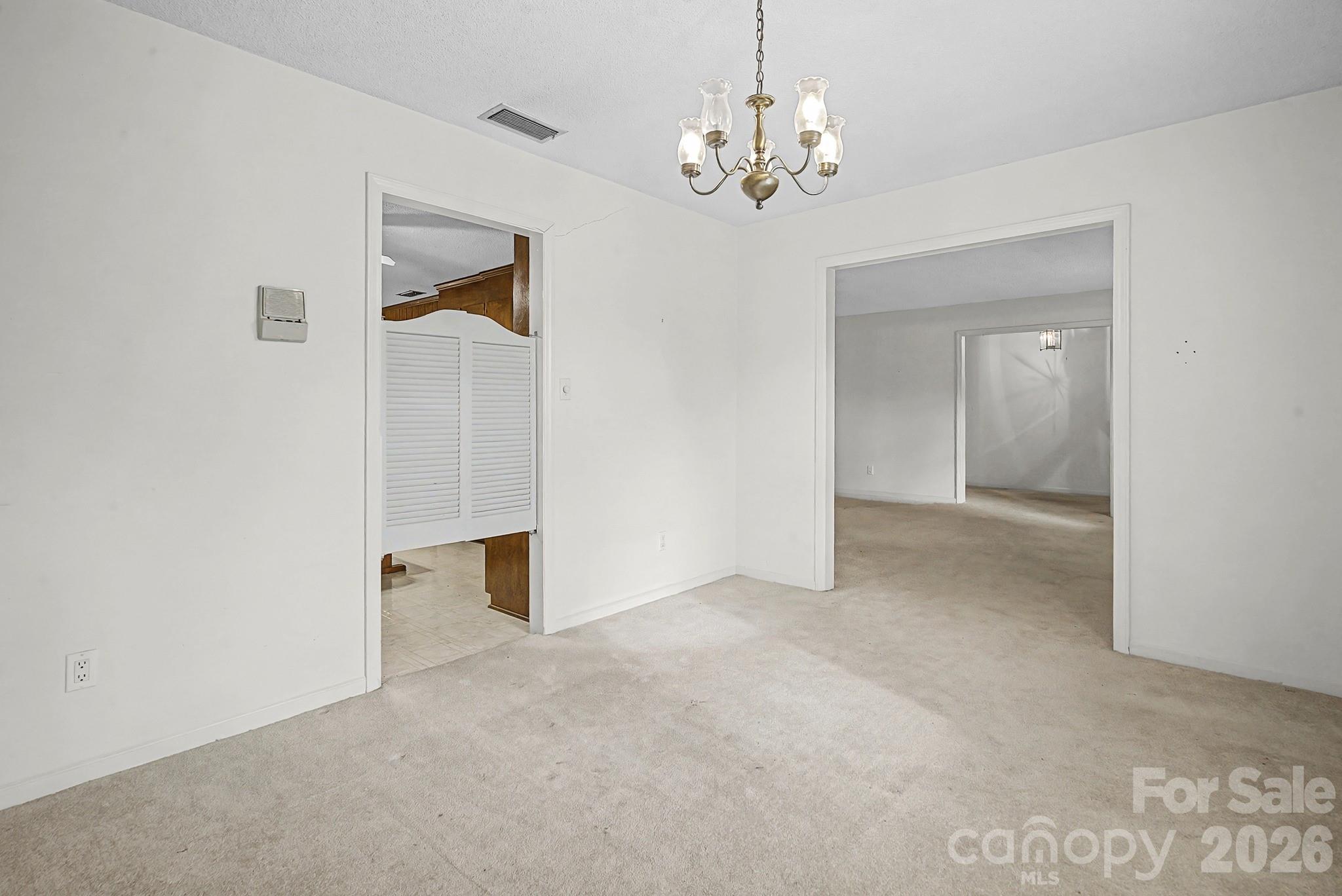 Knollwood Acres - Residential