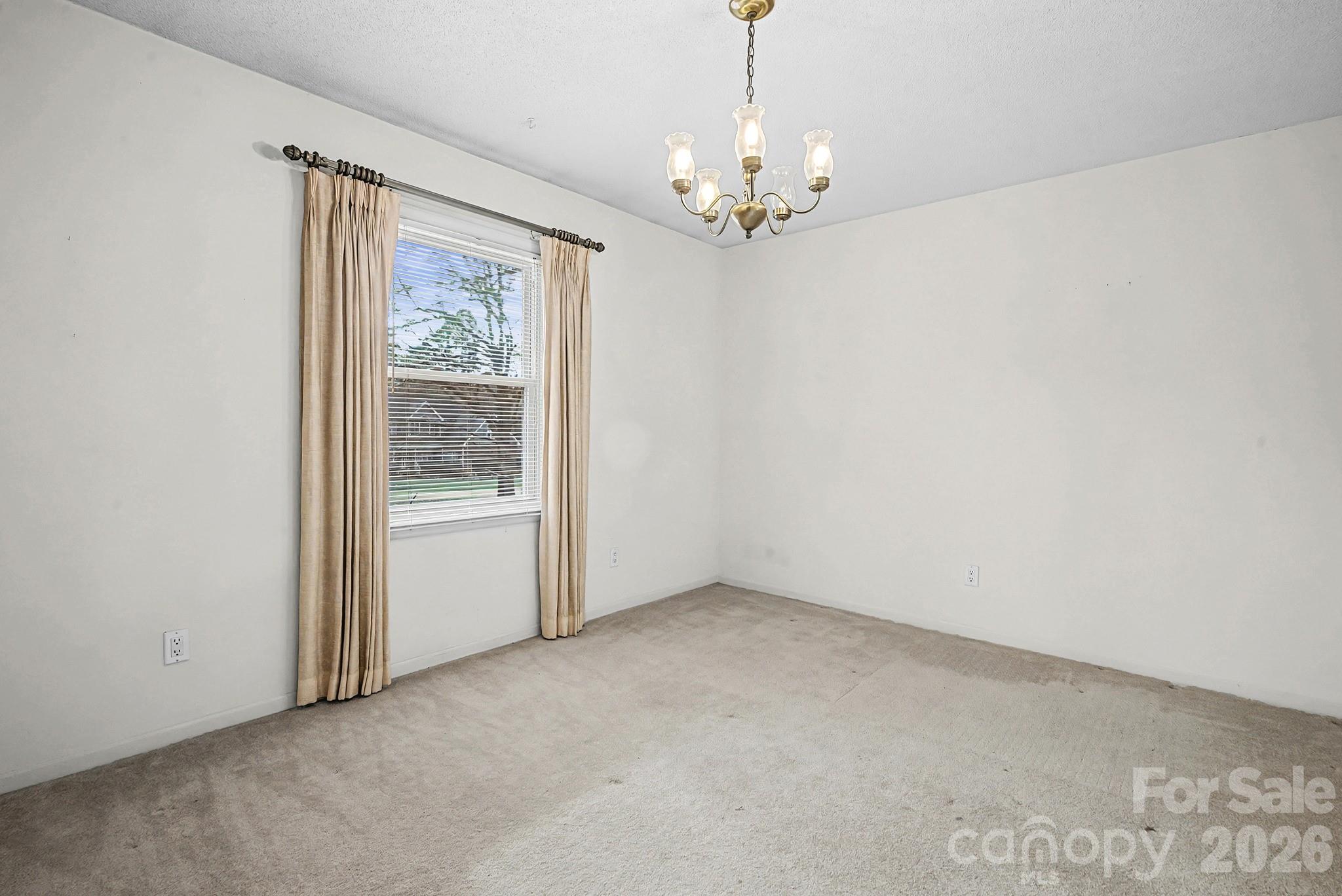 Knollwood Acres - Residential