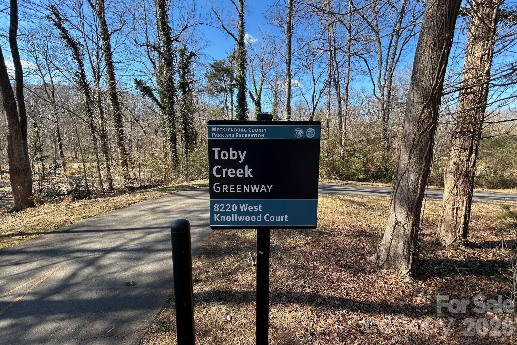 Knollwood Acres - Residential