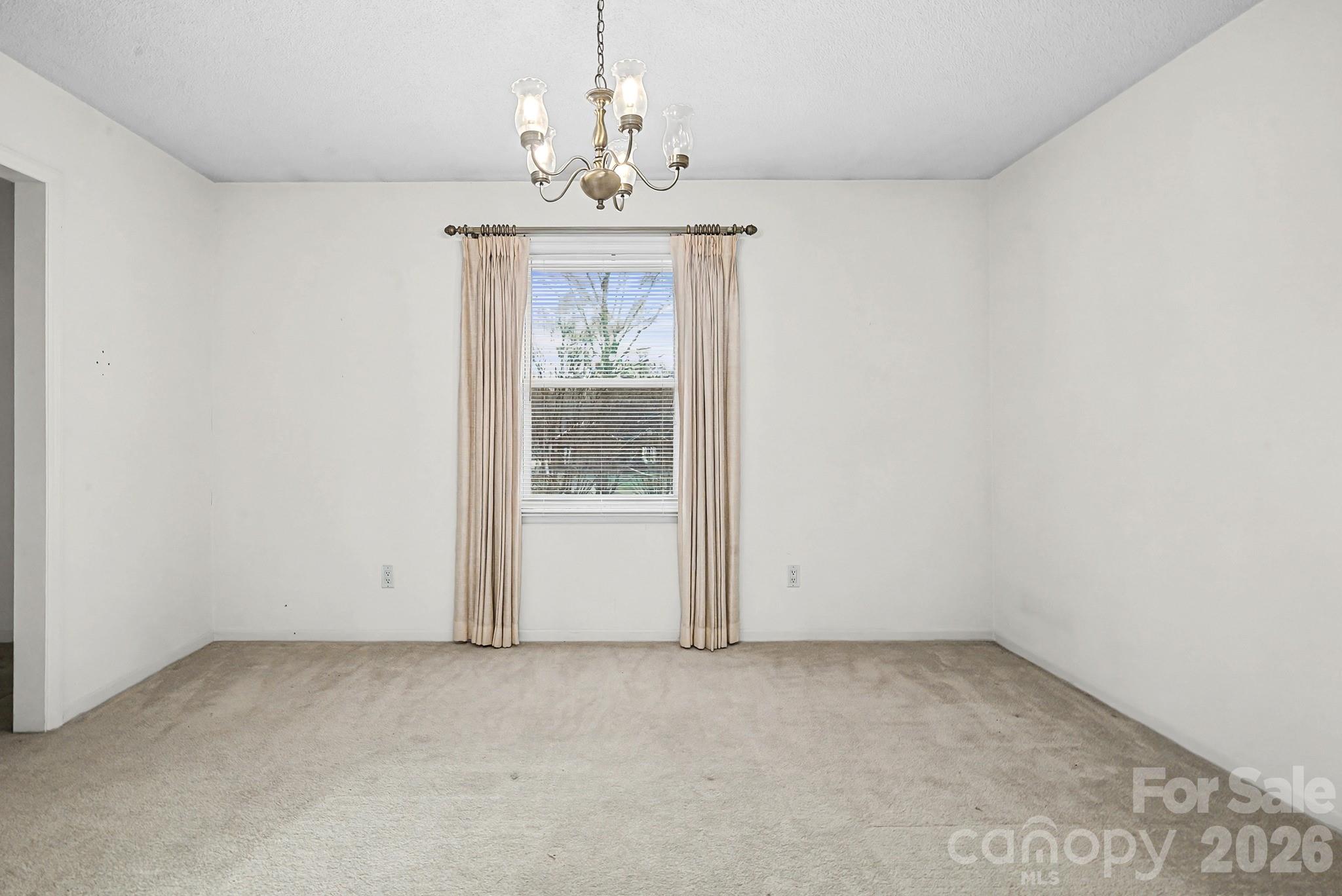 Knollwood Acres - Residential