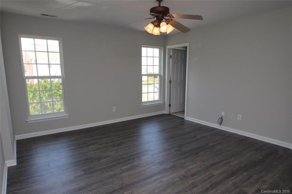 Oakhurst - Residential Lease