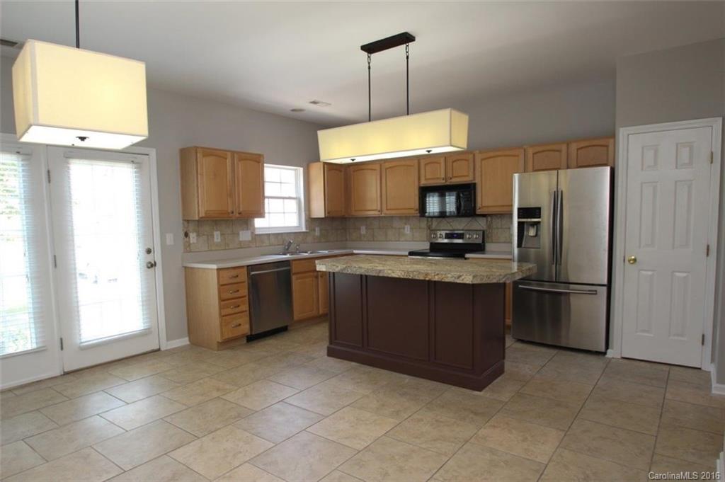 Oakhurst - Residential Lease