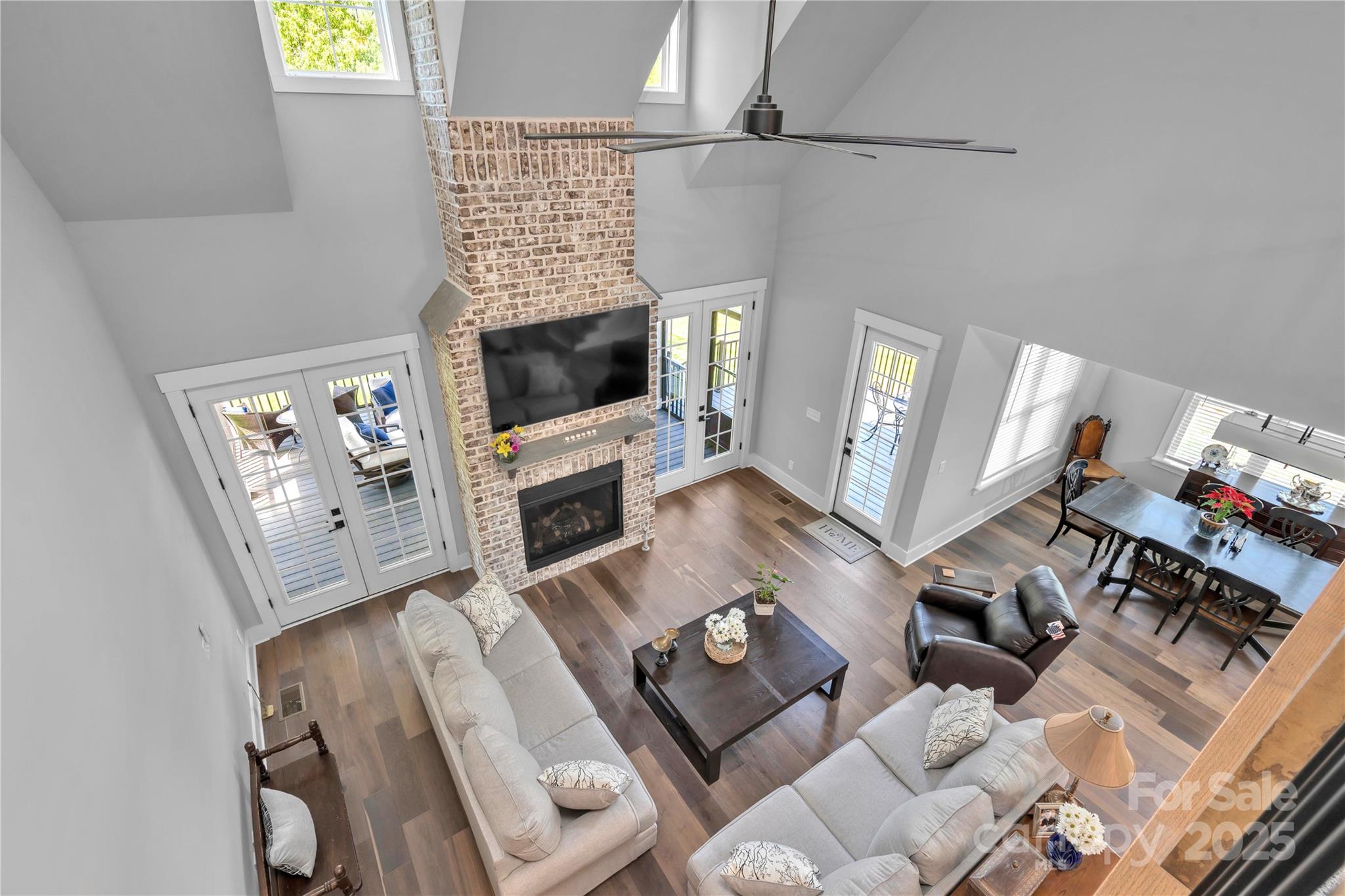 Davidson Pond - Residential