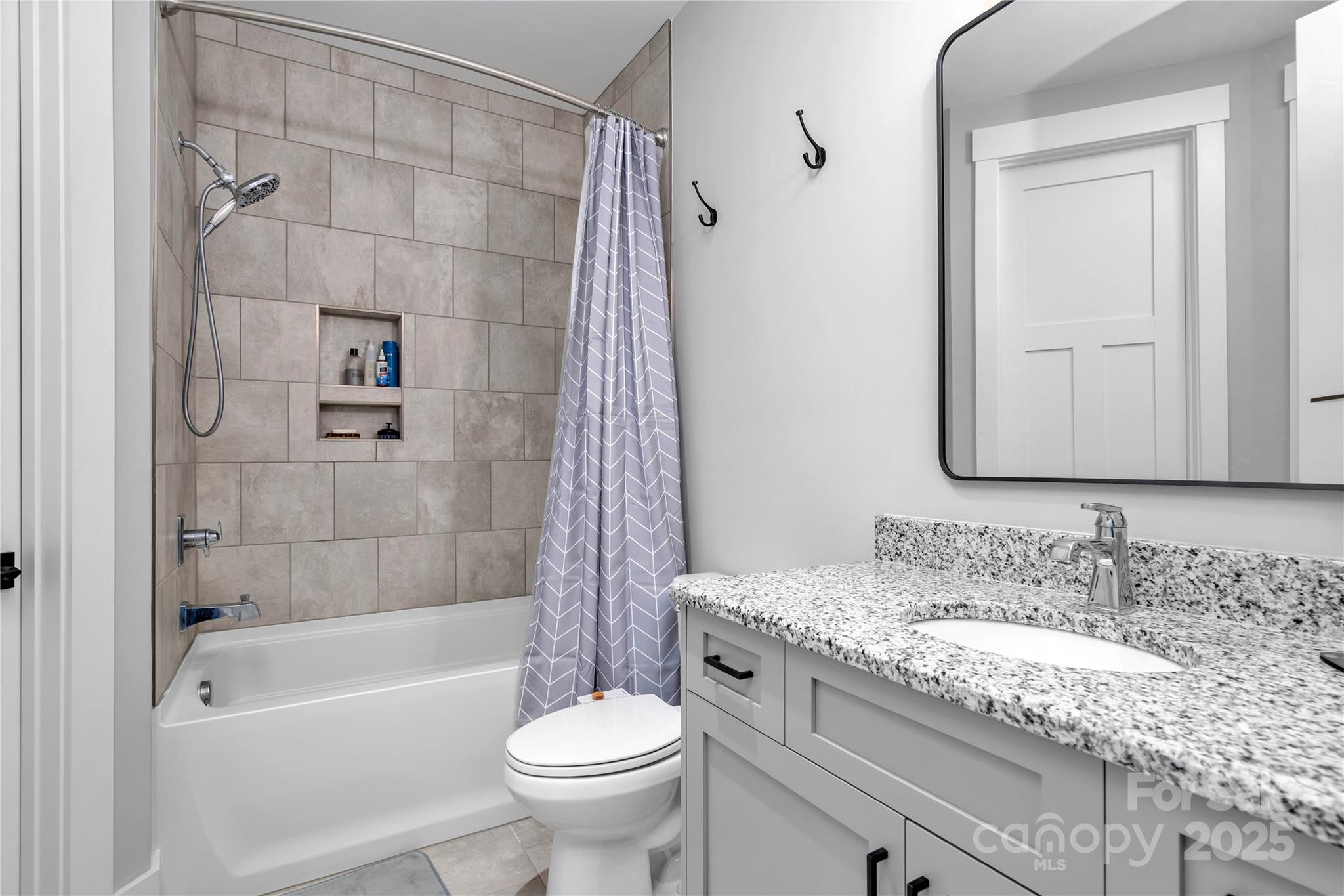 Davidson Pond - Residential