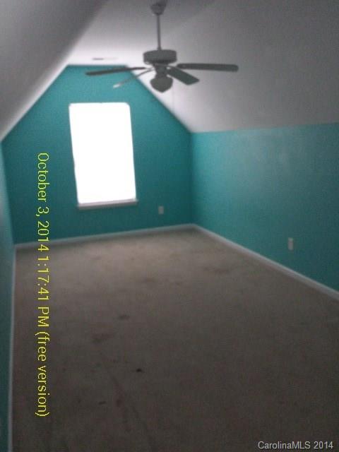 Pointe At Oakdale - Residential