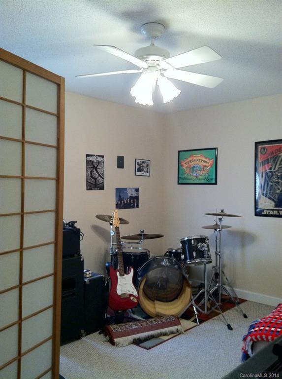 Holly Hills - Residential