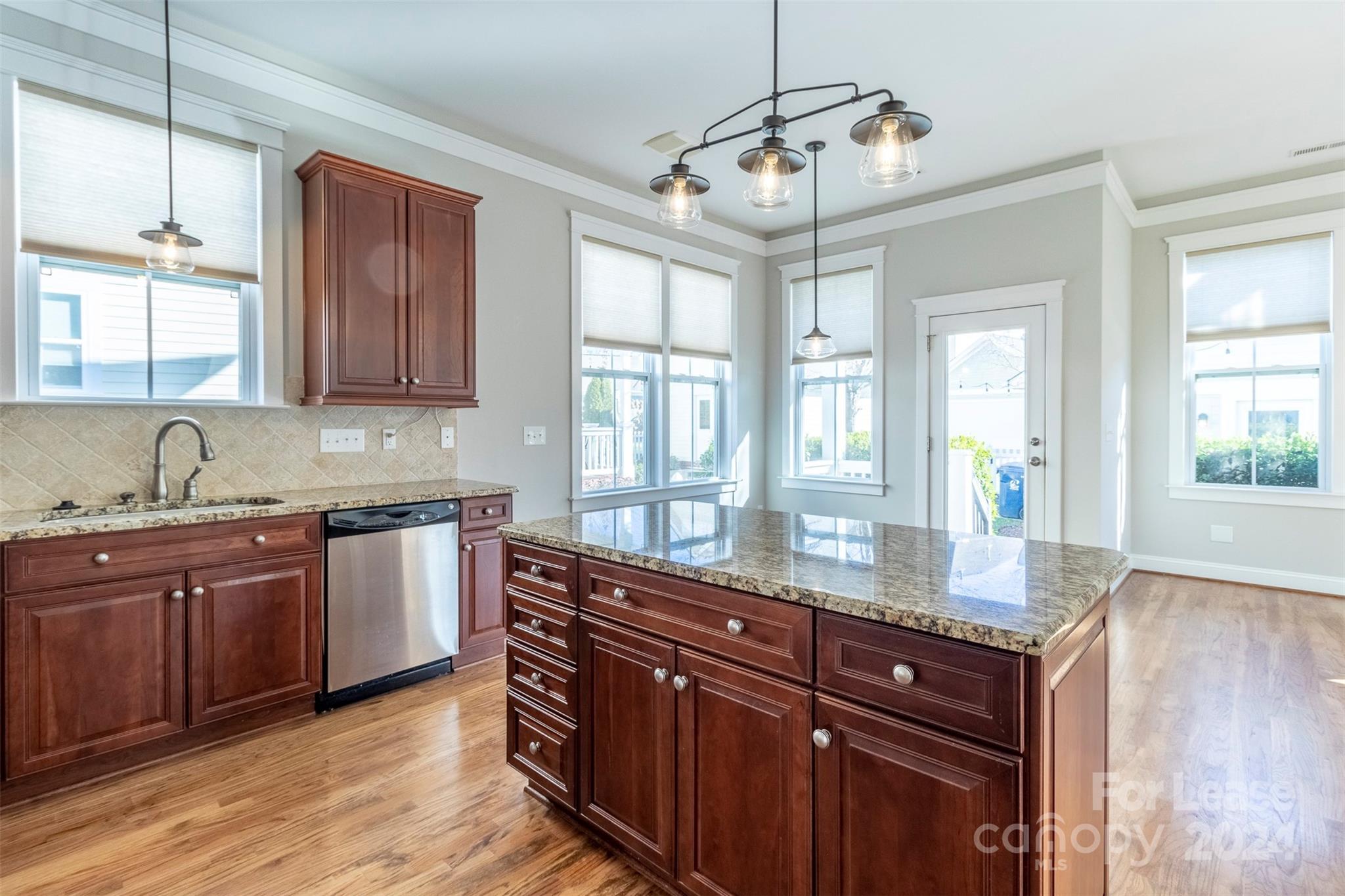 Monteith Park - Residential Lease