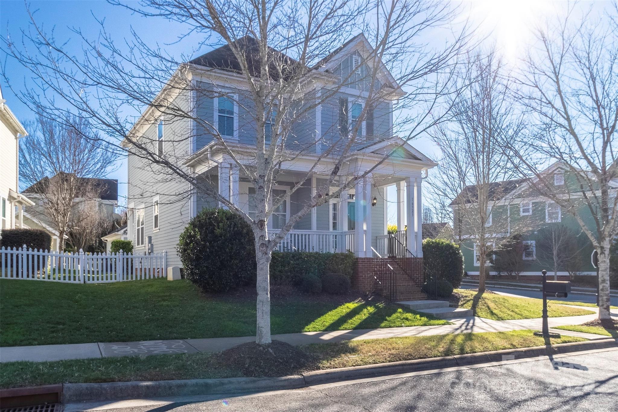 Monteith Park - Residential Lease