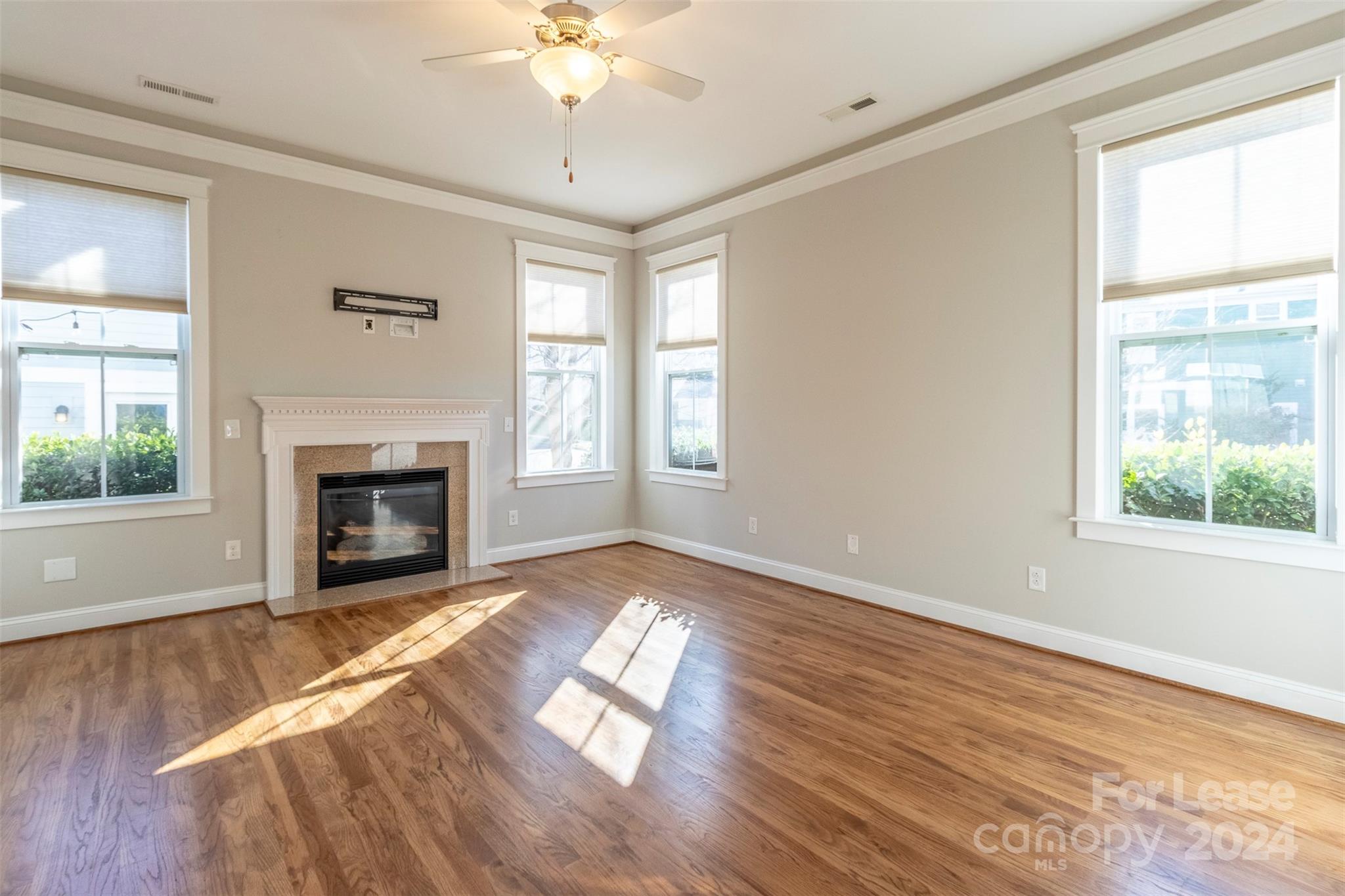 Monteith Park - Residential Lease