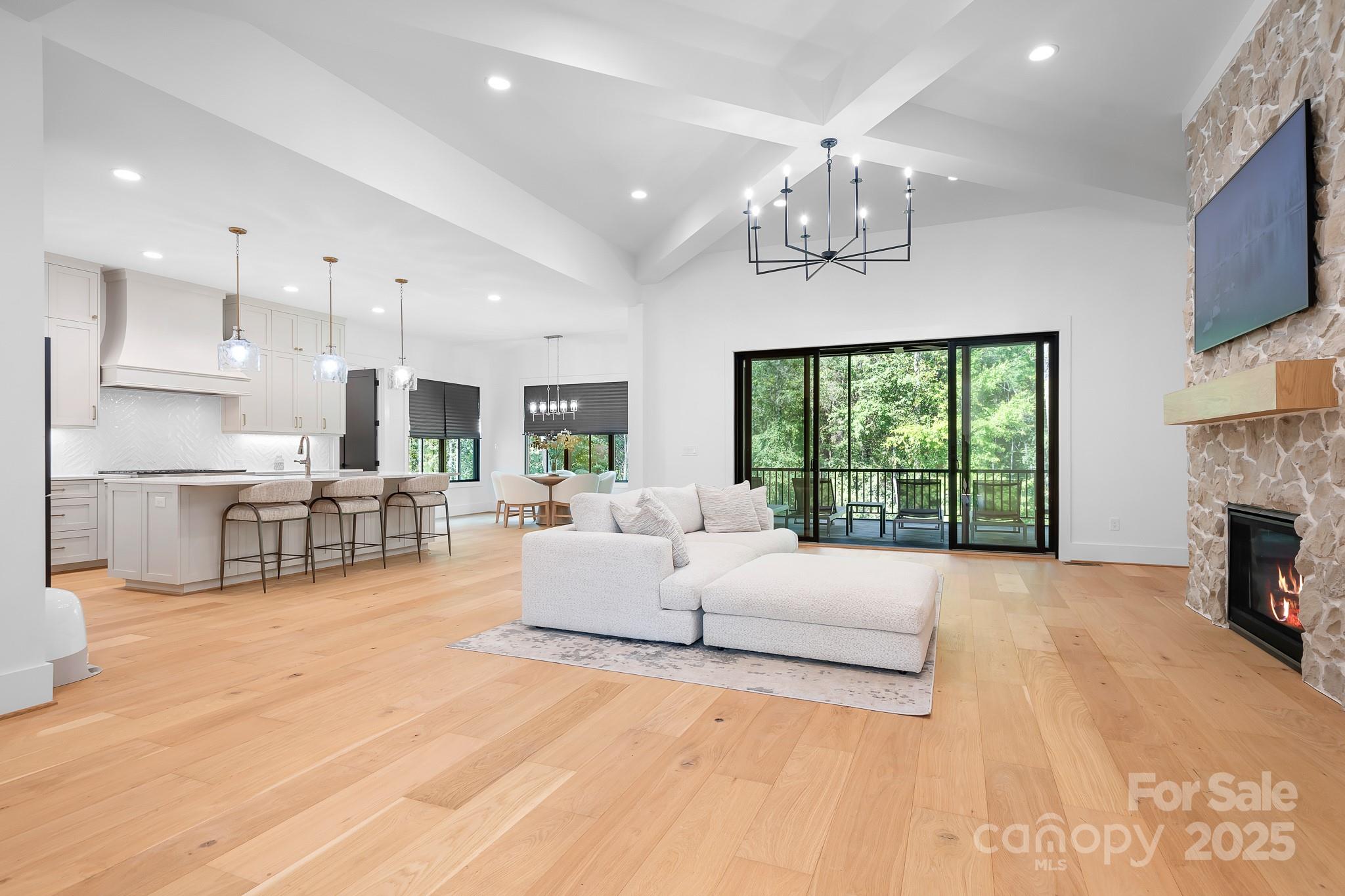 136 Castleview Lane