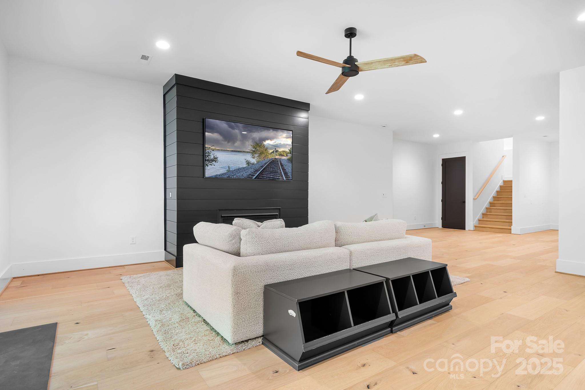 Davidson Downes - Residential