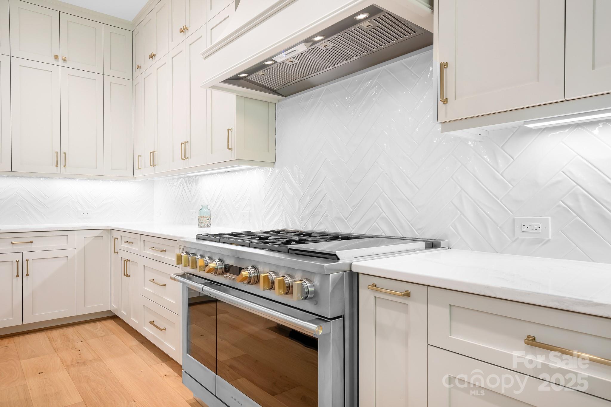 Davidson Downes - Residential