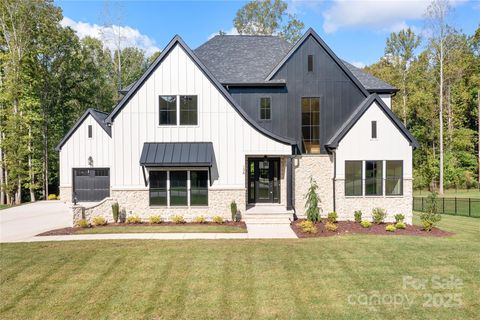 136 Castleview Lane Mooresville NC 28115