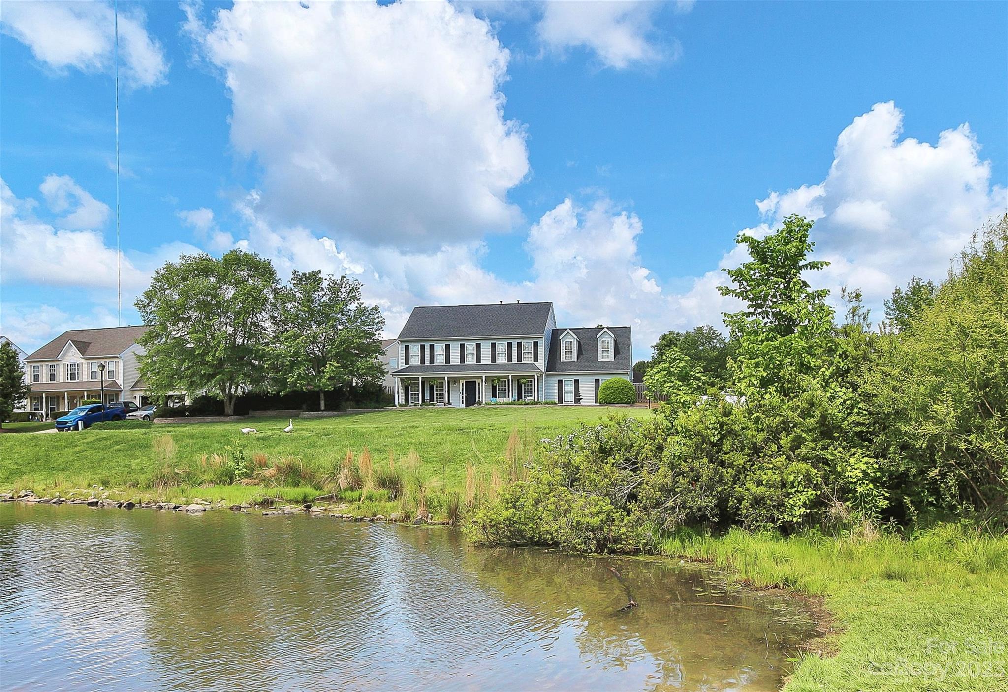 Curtis Pond - Residential