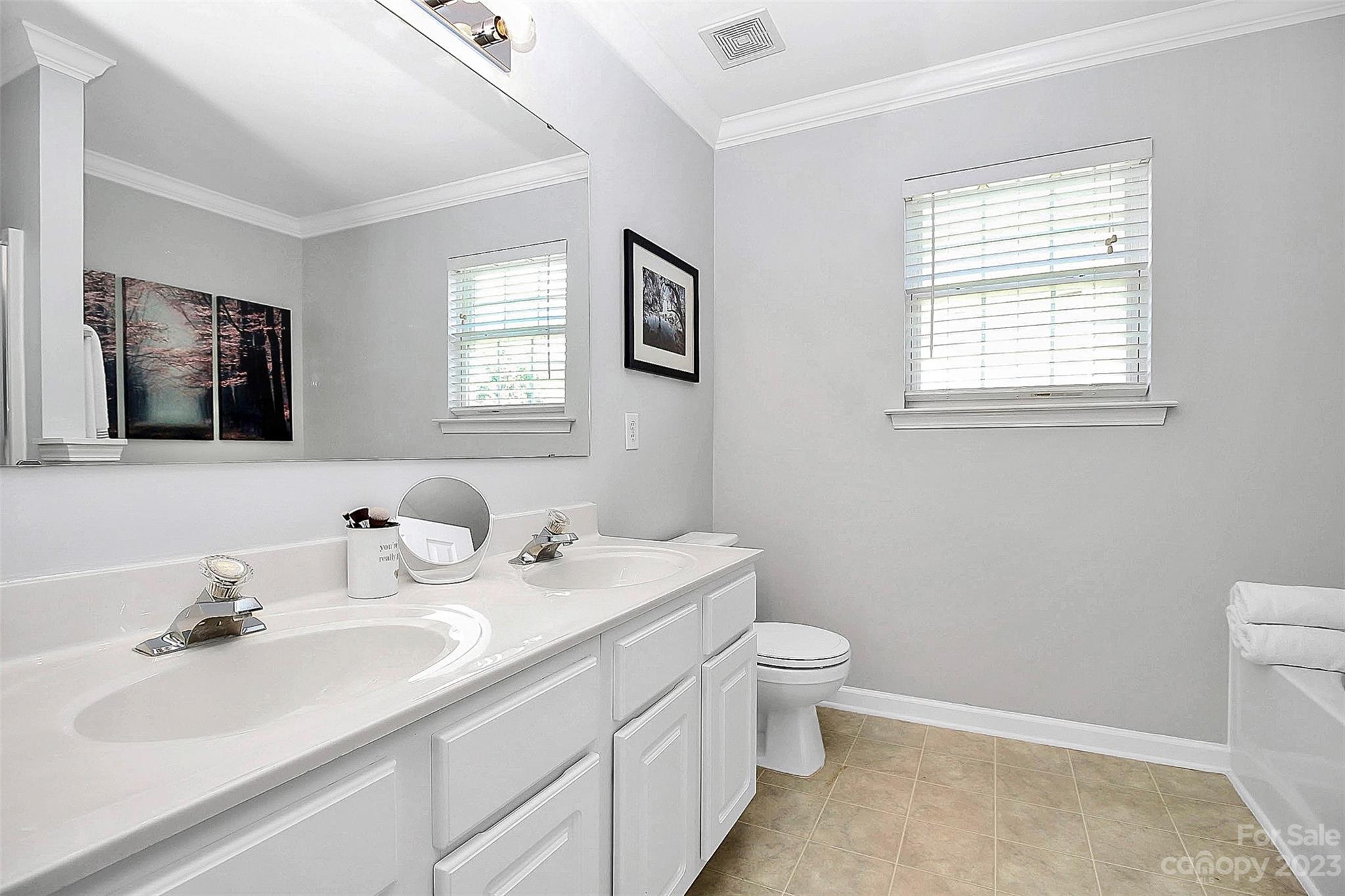 Curtis Pond - Residential