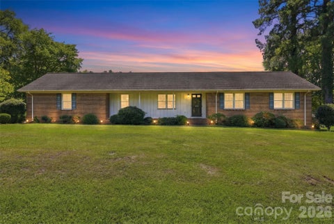Photo of 1213 Hawthorne Road, Lancaster, SC 29720 (MLS # 4429250)