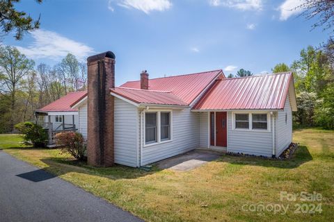 Single Family Residence in Morganton NC 3970 Snowhill Church Road.jpg