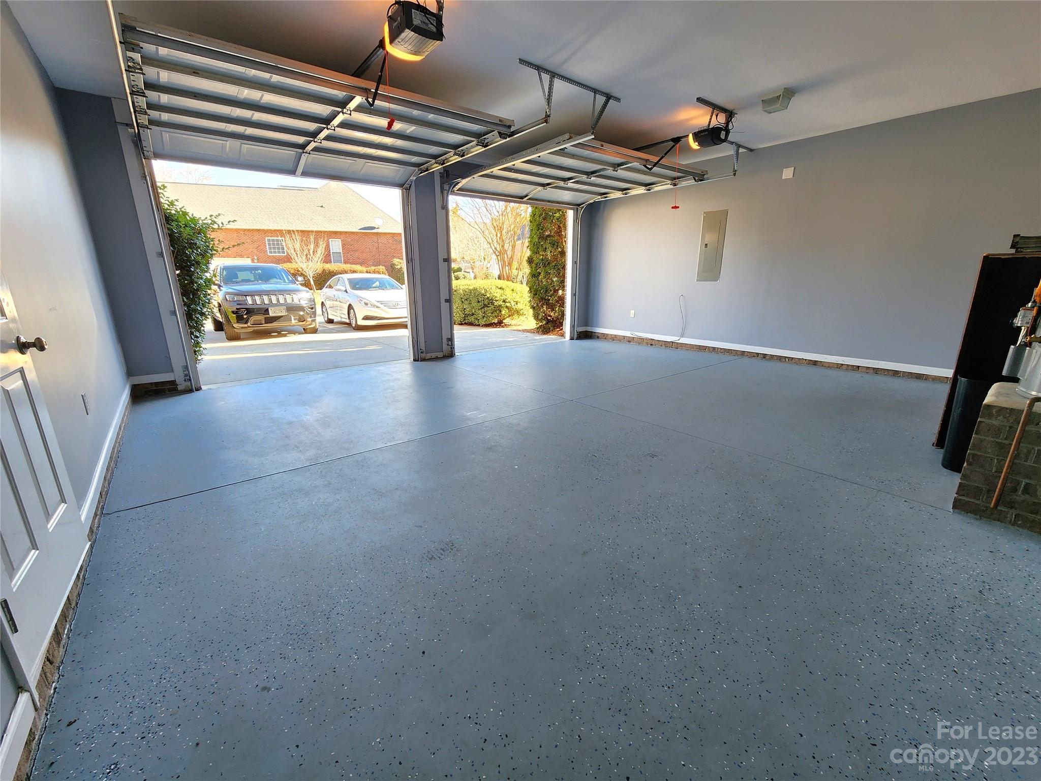 The Woodlands - Residential Lease
