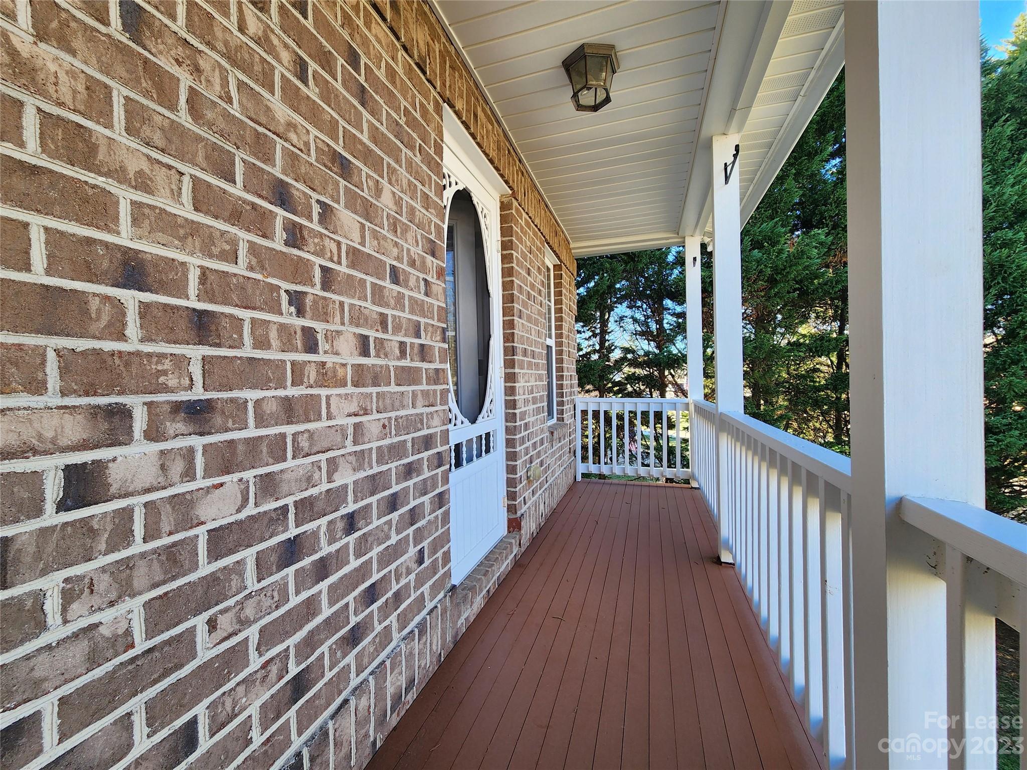 The Woodlands - Residential Lease