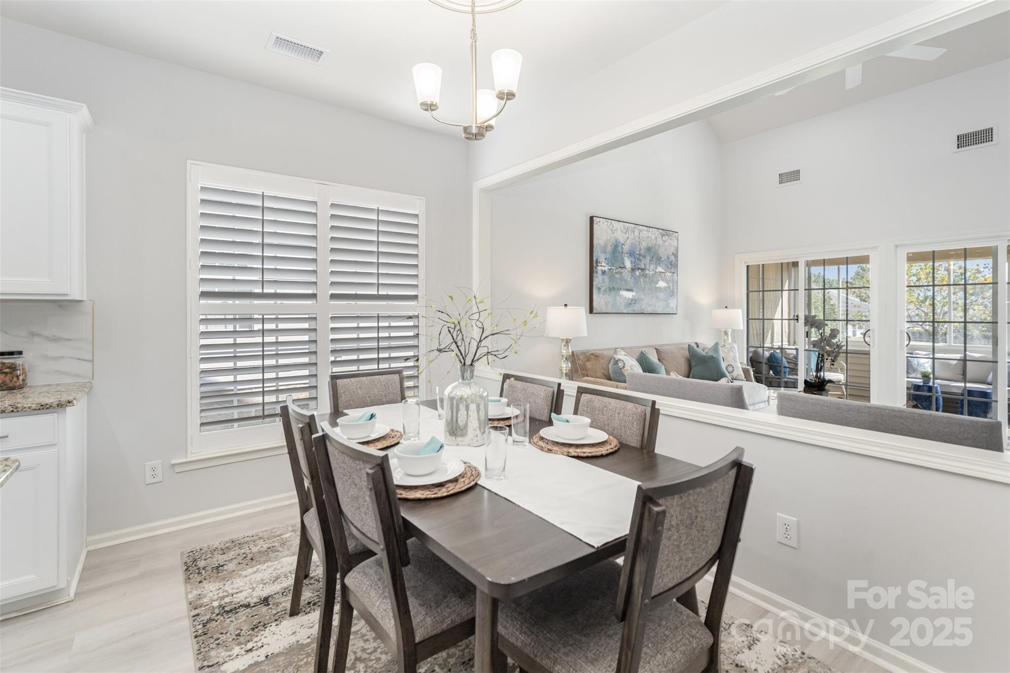 Charlotte, North Carolina 28277, United States, 3 Bedrooms Bedrooms, ,3 BathroomsBathrooms,Residential,Under Contract,216303