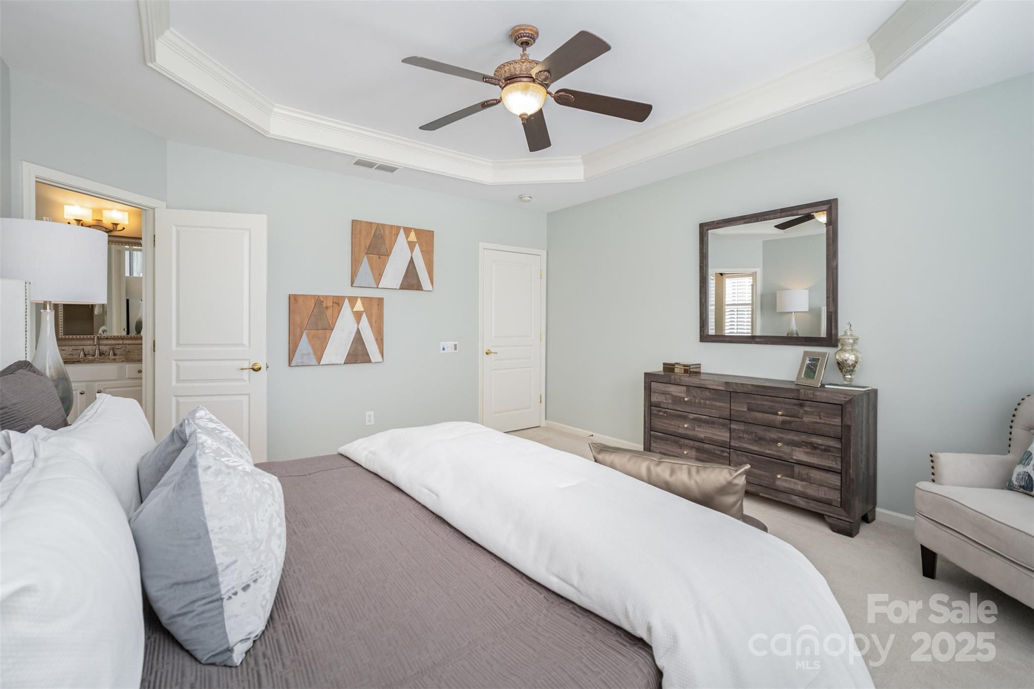 Charlotte, North Carolina 28277, United States, 3 Bedrooms Bedrooms, ,3 BathroomsBathrooms,Residential,Under Contract,216303