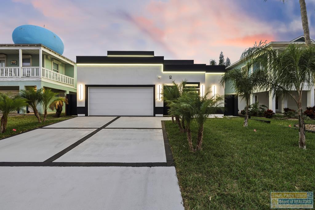 South Padre Island, Texas, 78597, United States, 4 Bedrooms Bedrooms, ,6 BathroomsBathrooms,Residential,Active,2006909