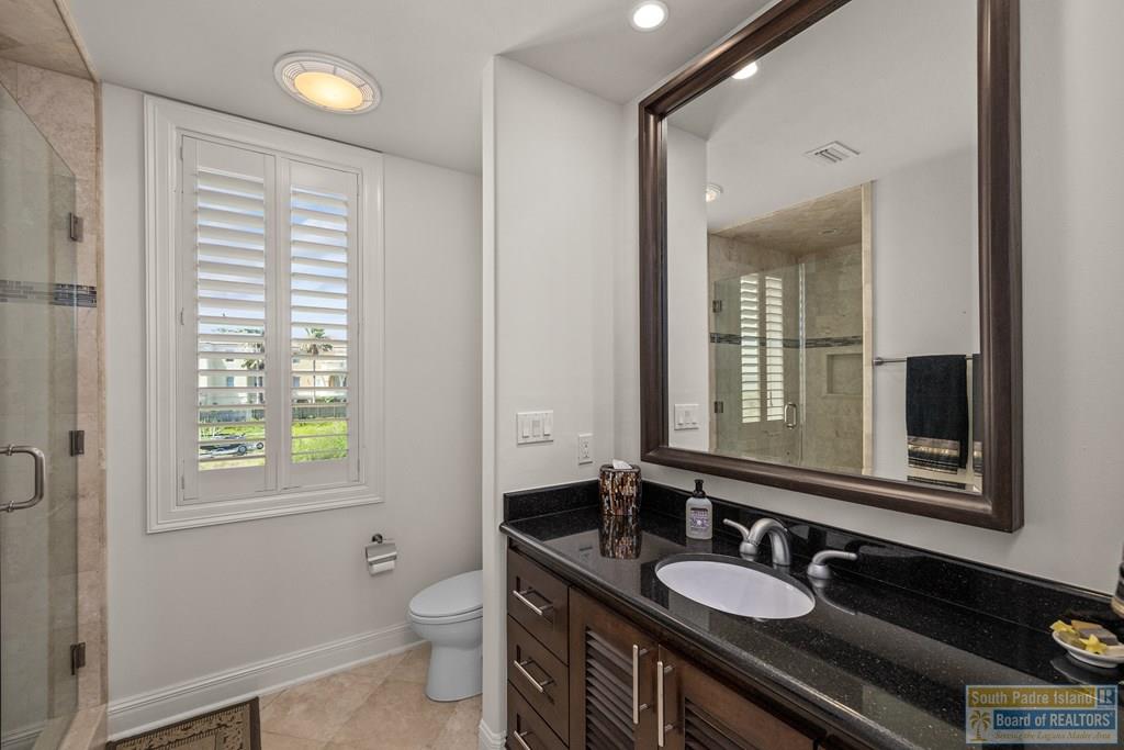 South Padre Island, Texas, 78597, United States, 5 Bedrooms Bedrooms, ,7 BathroomsBathrooms,Residential,Active,2006821