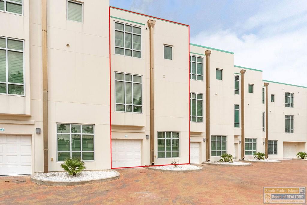 South Padre Island, Texas, 78597, United States, 3 Bedrooms Bedrooms, ,3 BathroomsBathrooms,Residential,Active,2035084