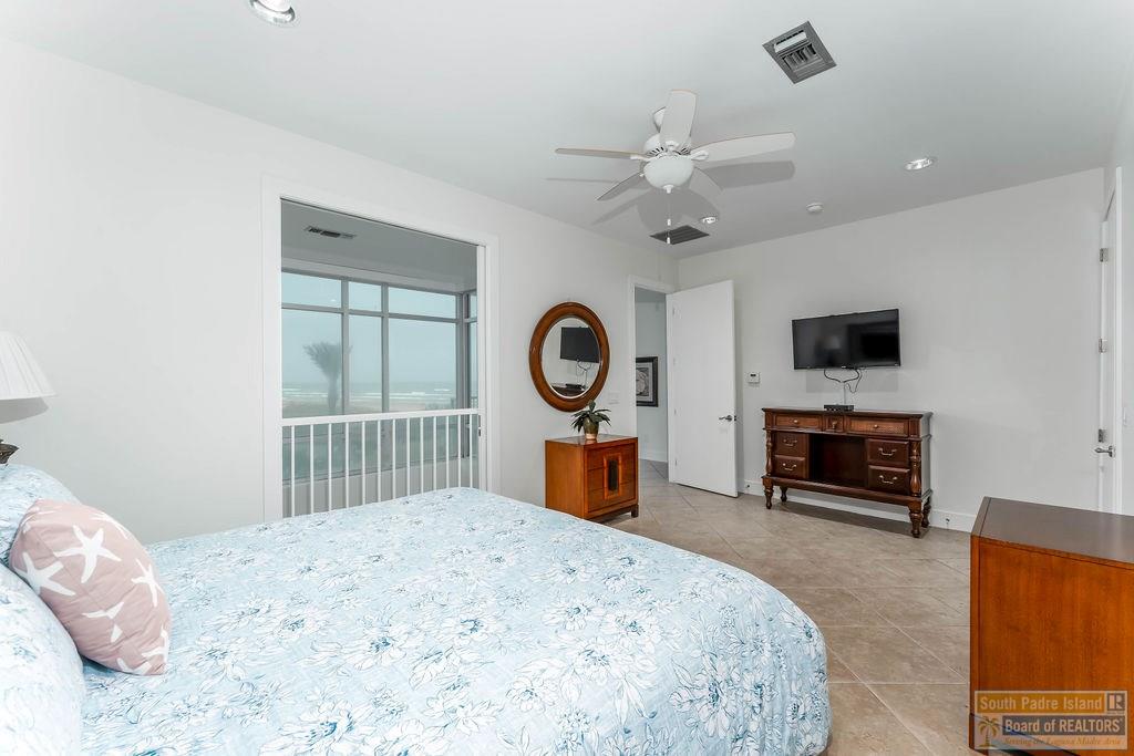 South Padre Island, Texas, 78597, United States, 3 Bedrooms Bedrooms, ,3 BathroomsBathrooms,Residential,Active,2035084